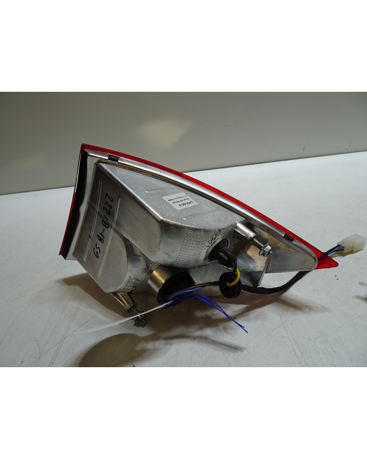 Aixam S9, baklykta vänster