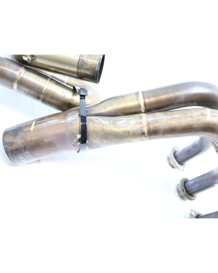 Yamaha MT-09, Akrapovic grenrör