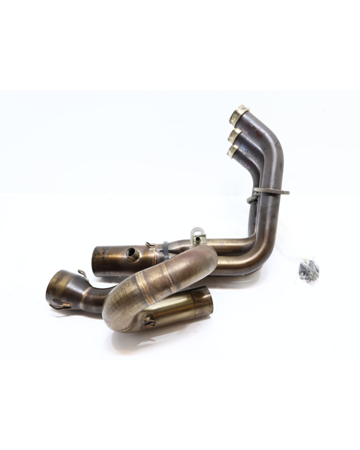 Yamaha MT-09, Akrapovic grenrör