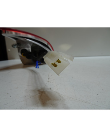 Aixam S9, baklykta vänster