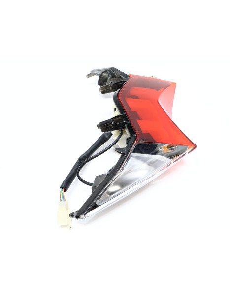 Peugeot Speedfight 4, baklykta LED