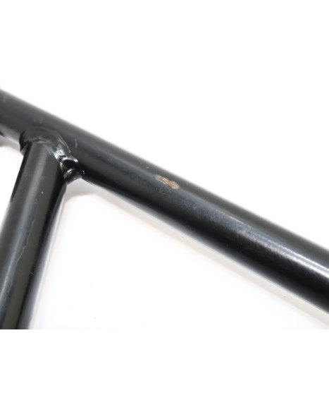 Linhai 500D Promax, bärarm höger fram