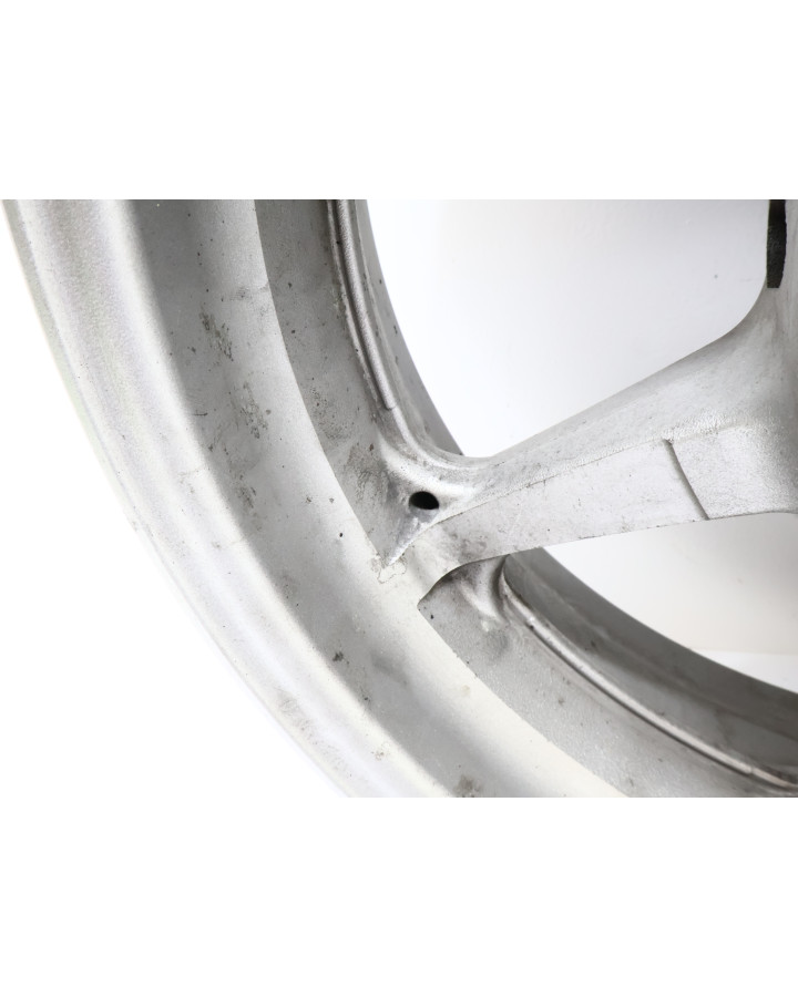 Yamaha XVS 1300A Midnight Star, bakfälg