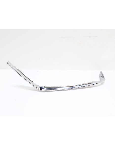 Vespa Sprint/Primavera, kromlist höger fram