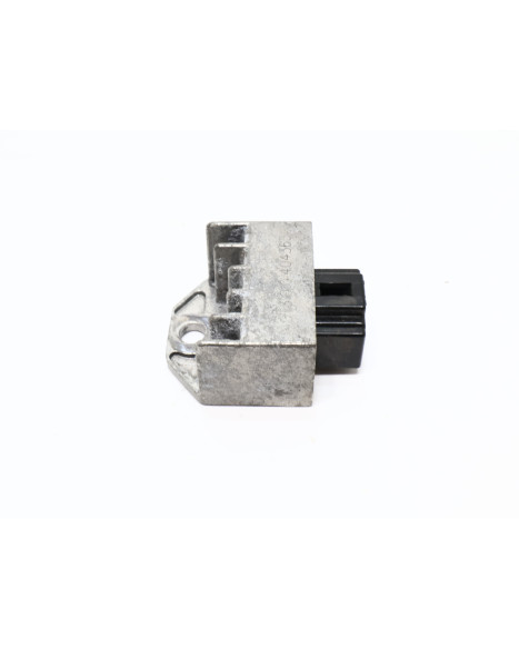 Peugeot Kisbee, voltregulator