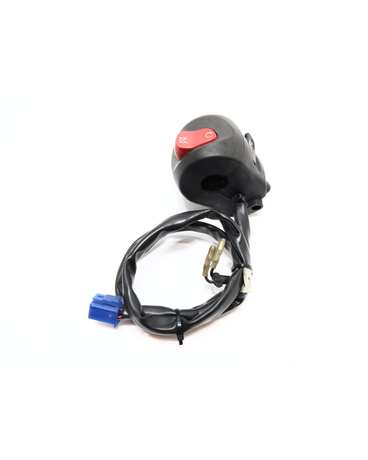 Yamaha MT-01, omkopplare höger