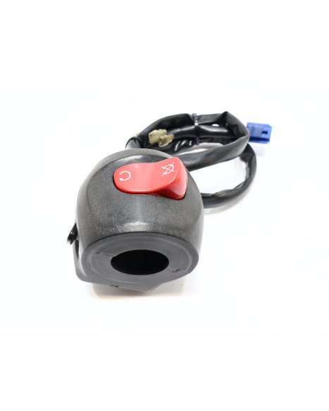 Yamaha MT-01, omkopplare höger