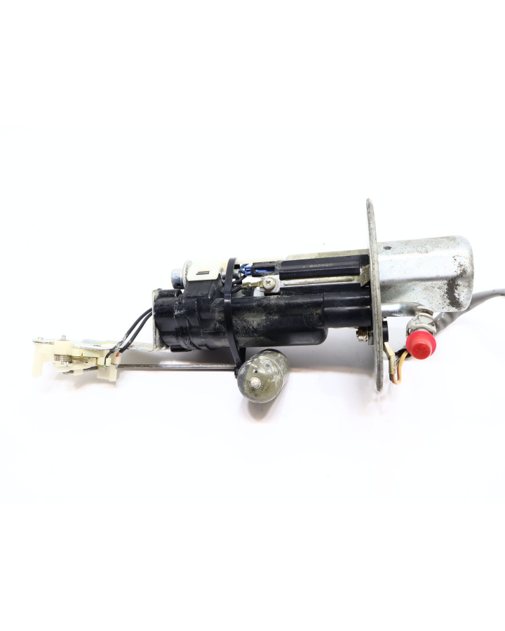 Suzuki DL 1000 V-Strom, bränslepump