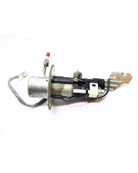 Suzuki DL 1000 V-Strom, bränslepump