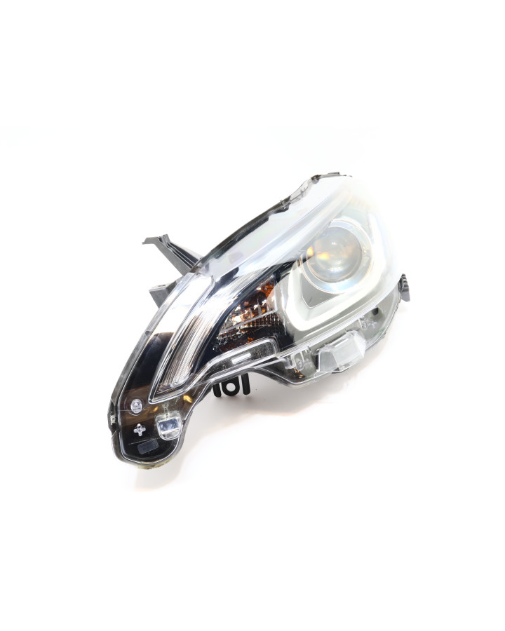 Ligier JS50, framlykta vänster