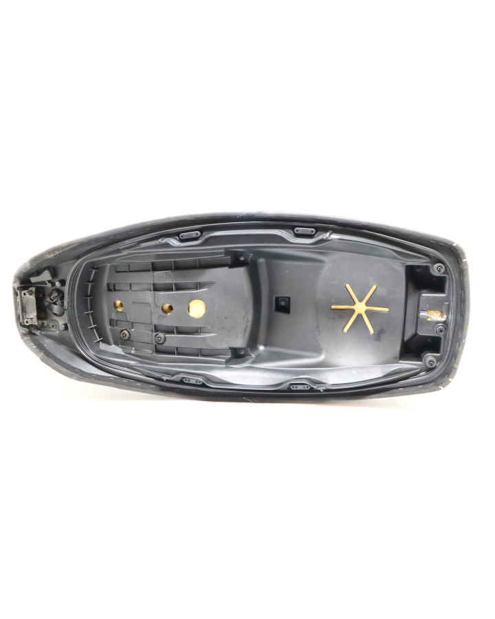 Piaggio MP3 500, sadel