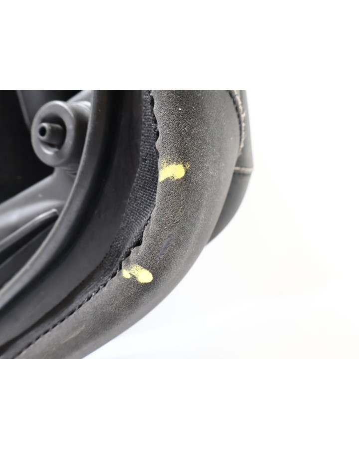 Piaggio MP3 500, sadel