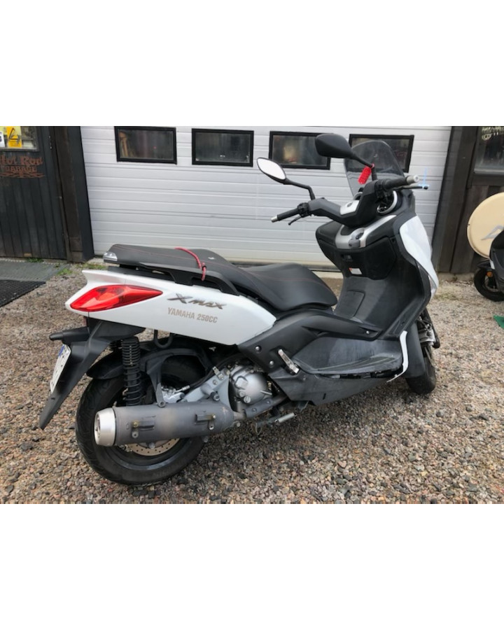 Yamaha X-Max 250 ABS