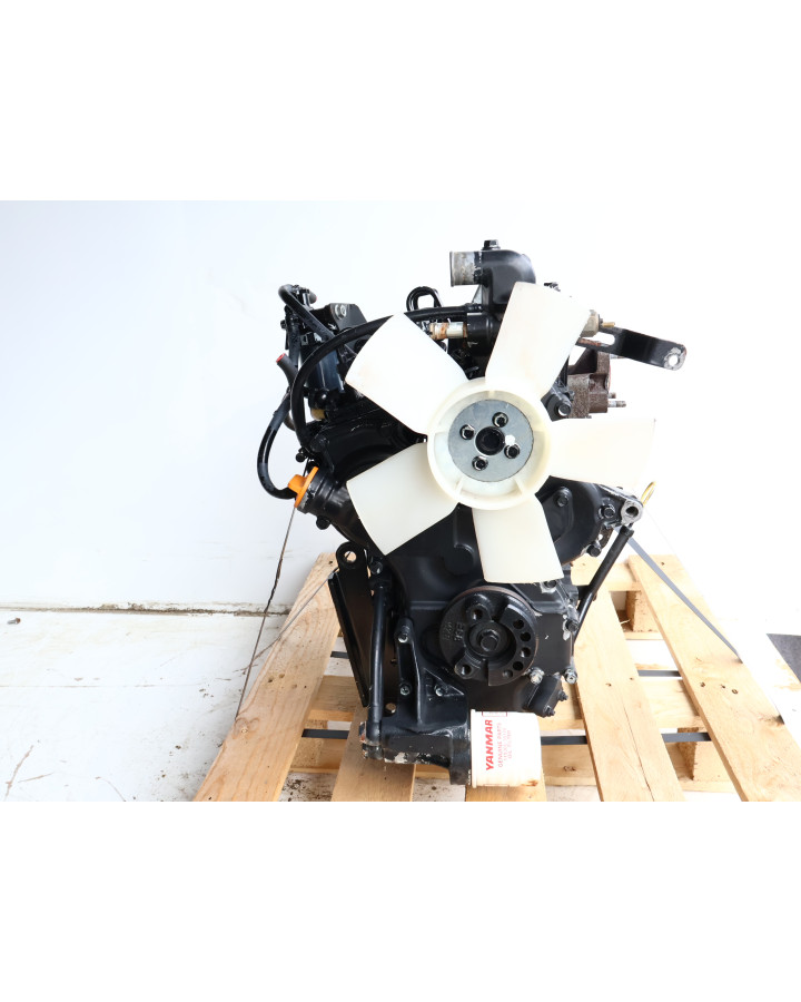 Yanmar 2TNE68-CDM motor