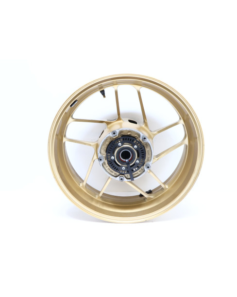 Yamaha XSR900, bakfälg 2