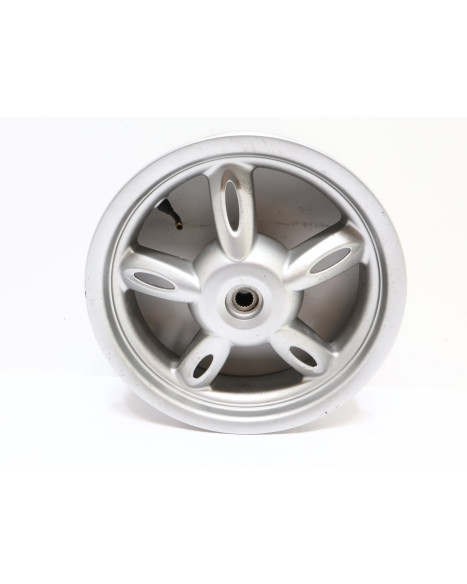 Yamaha Neos, bakfälg