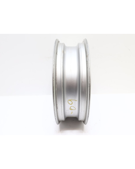 Yamaha Neos, bakfälg