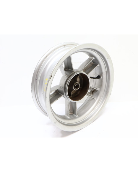 Yamaha Neos, bakfälg