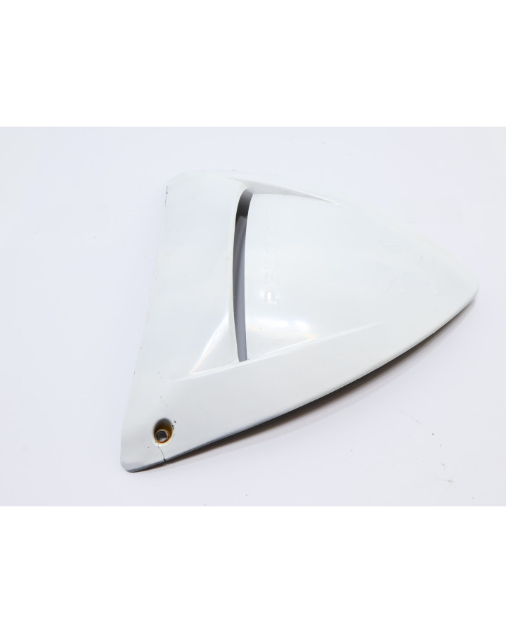 Peugeot Speedfight 2, övre frontkåpa