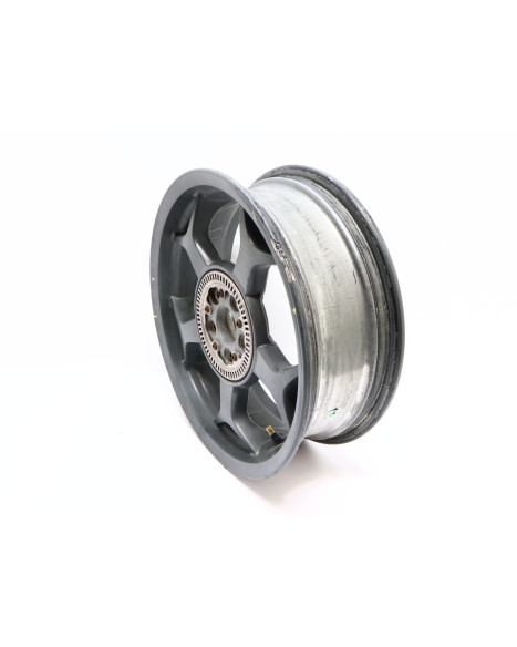 Piaggio MP3 500, bakfälg