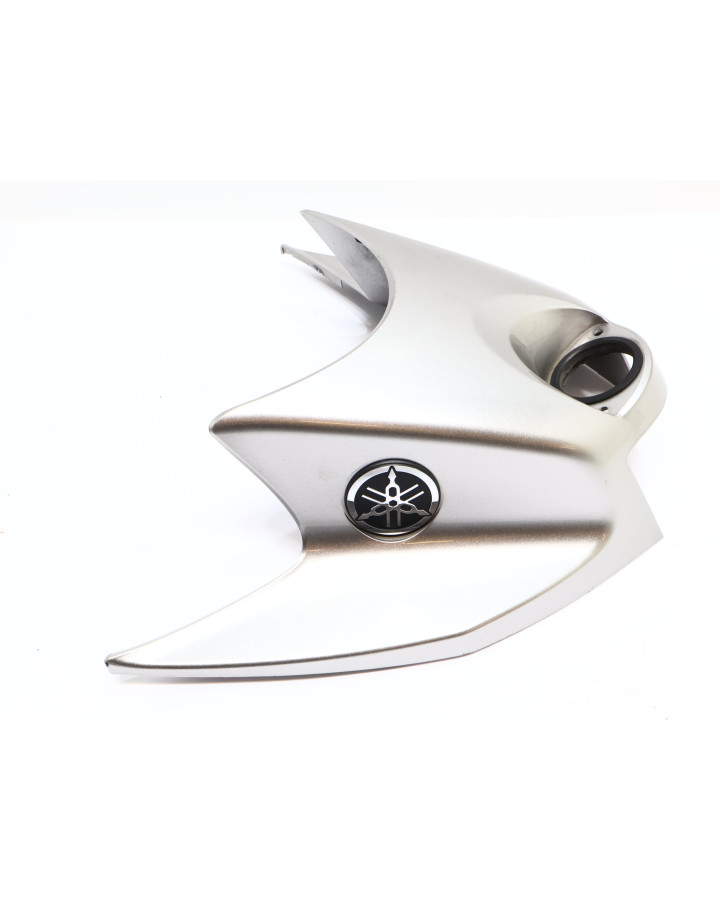 Yamaha MT-01, främre tankkåpa