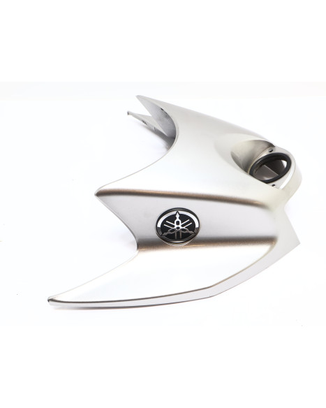 Yamaha MT-01, främre tankkåpa