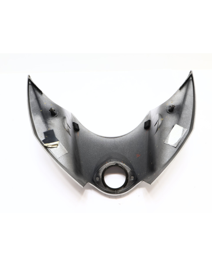 Yamaha MT-01, främre tankkåpa