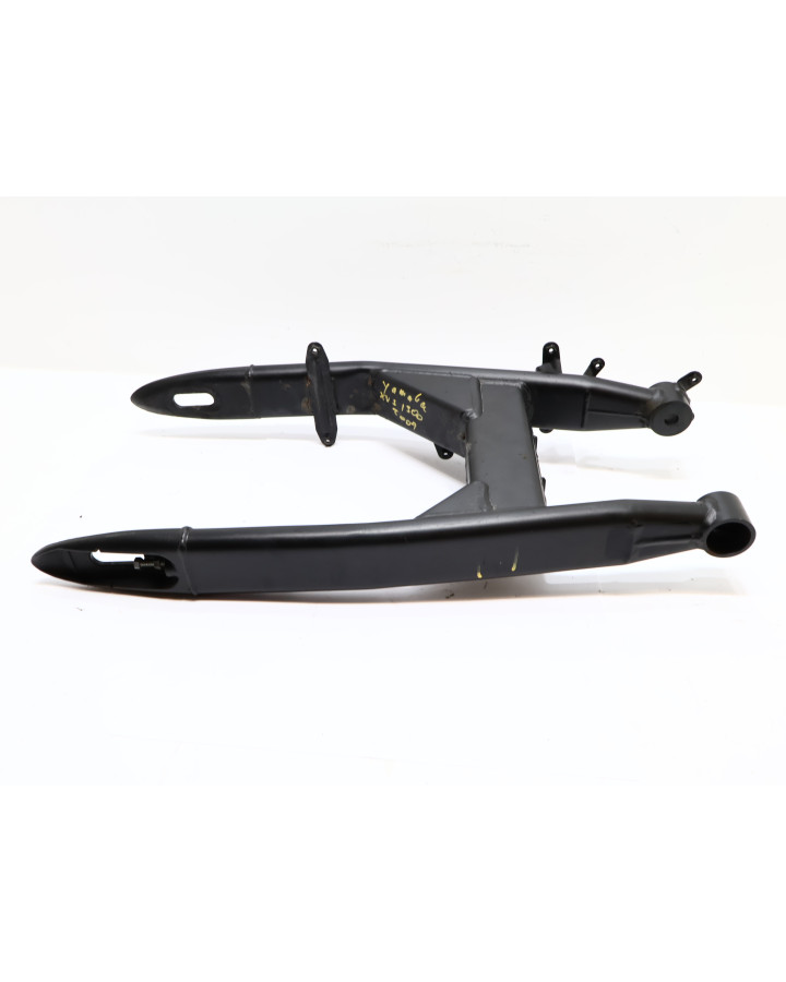 Yamaha XVS 1300A Midnight Star, sving