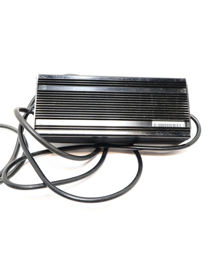 Vässla 1/2, batteriladdare