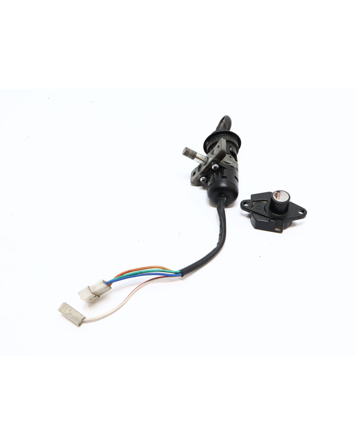 Aprilia SR50, tändningslås