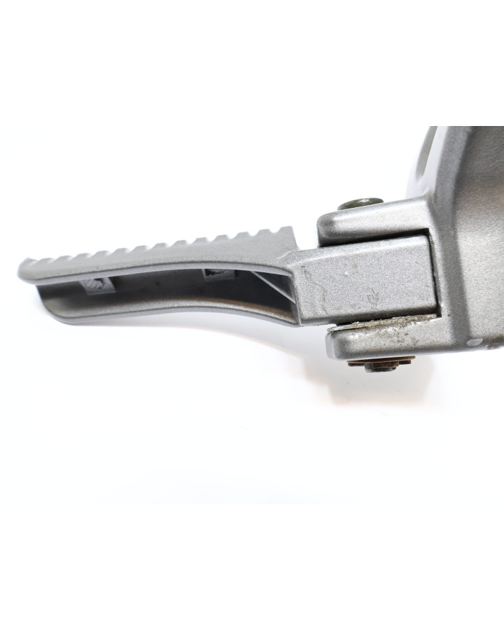 Drax Rough, passagerarfotpinne höger komplett