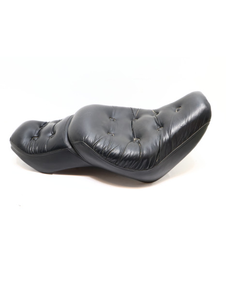 Yamaha XV 1100 Virago, sadel