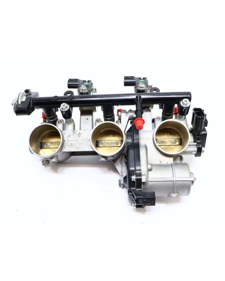 Yamaha XSR900, gasspjäll/insprut