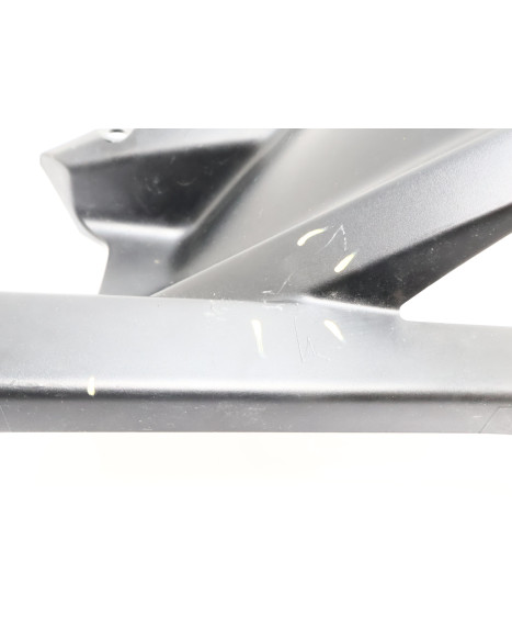 Yamaha XSR900, stänkskärm/kedjeskydd