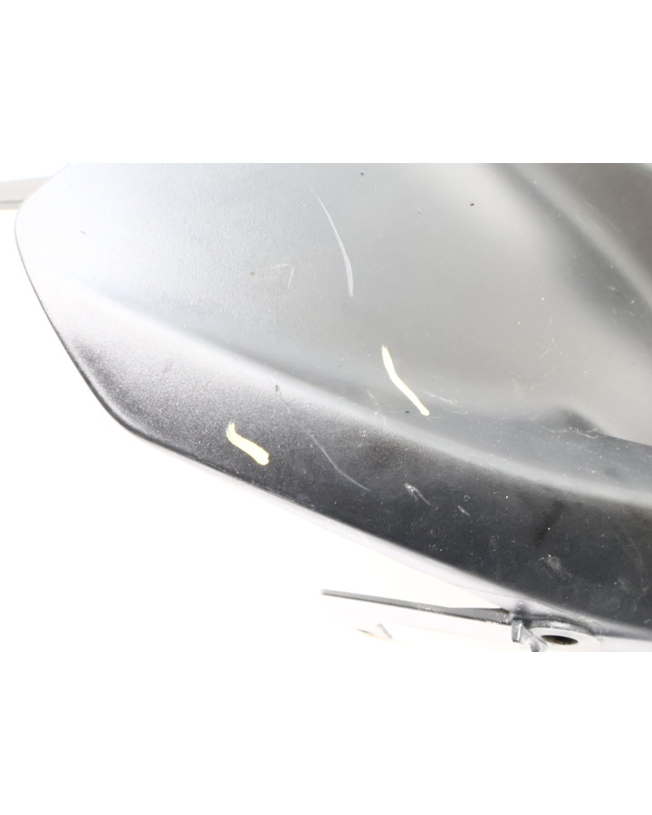 Yamaha XSR900, stänkskärm/kedjeskydd