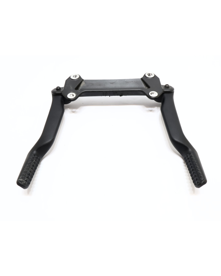 Yamaha XSR900, passagerarfotpinne komplett (par)