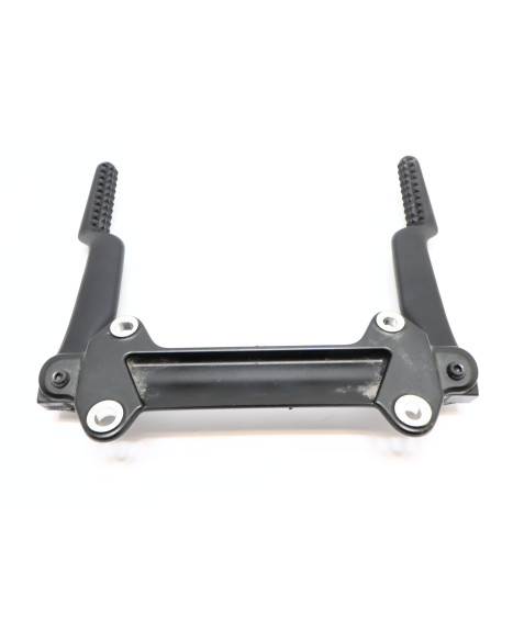 Yamaha XSR900, passagerarfotpinne komplett (par)