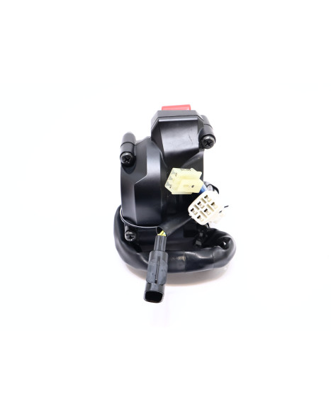 Yamaha XSR900, omkopplare höger