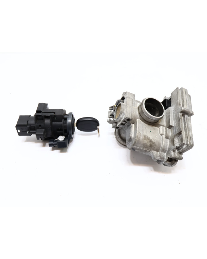 Piaggio MP3 500, tändningslås med ECU/gasspjäll