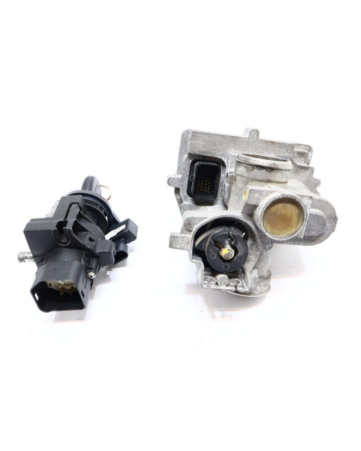 Piaggio MP3 500, tändningslås med ECU/gasspjäll