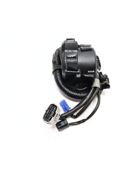 Yamaha XSR900, omkopplare vänster 2