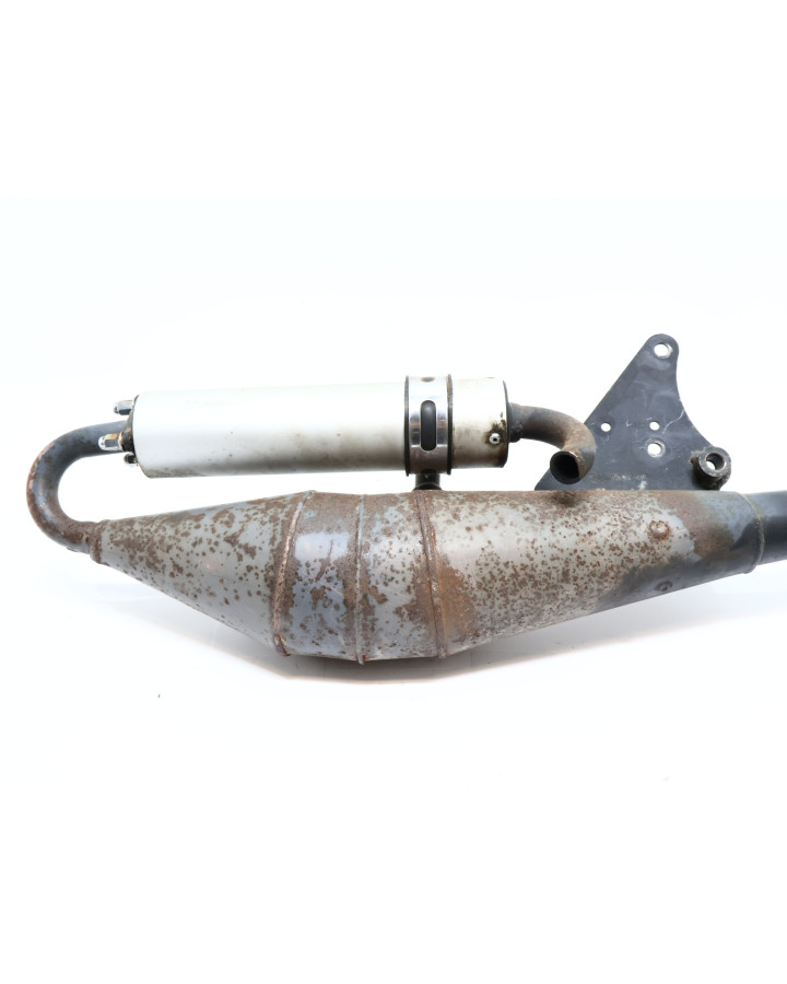 Italjet Formula, avgassystem