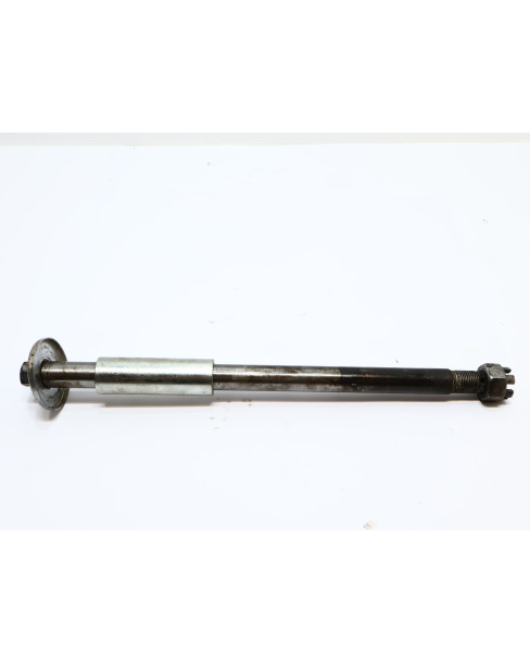 Kawasaki VN1500 Mean Streak, hjulaxel bak