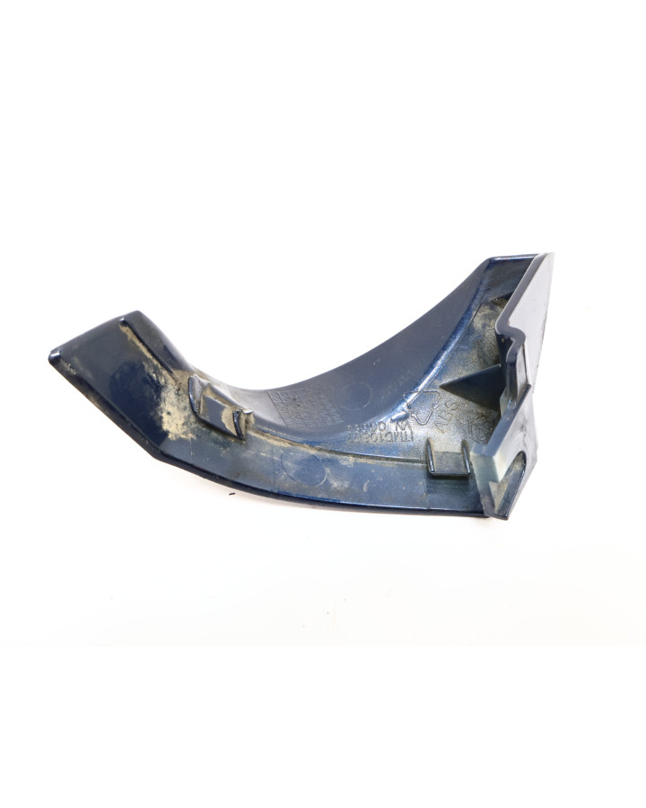 Vespa Sprint/Primavera, nedre plastdetalj vänster