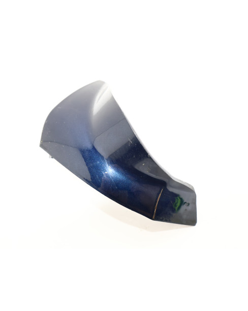 Vespa Sprint/Primavera, nedre plastdetalj vänster 2