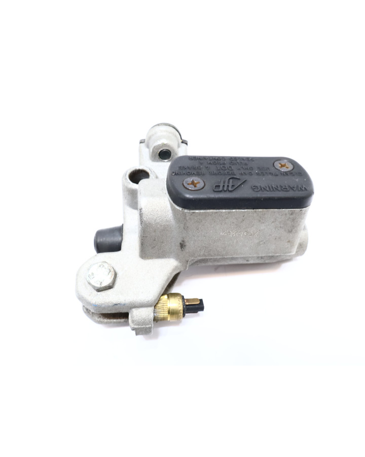 Derbi Senda/Gilera SMT, bromscylinder fram