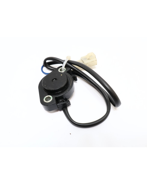 Harley-Davidson Street 750, neutralväxelgivare 2