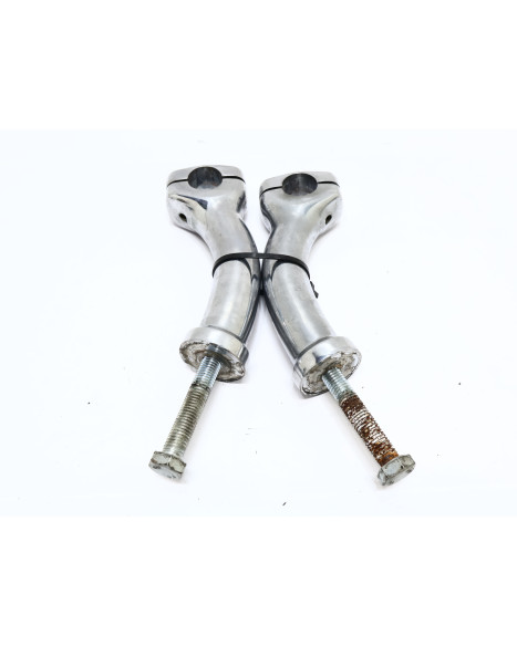 Yamaha XVS 1100 Dragstar, risers styrfäste (par)