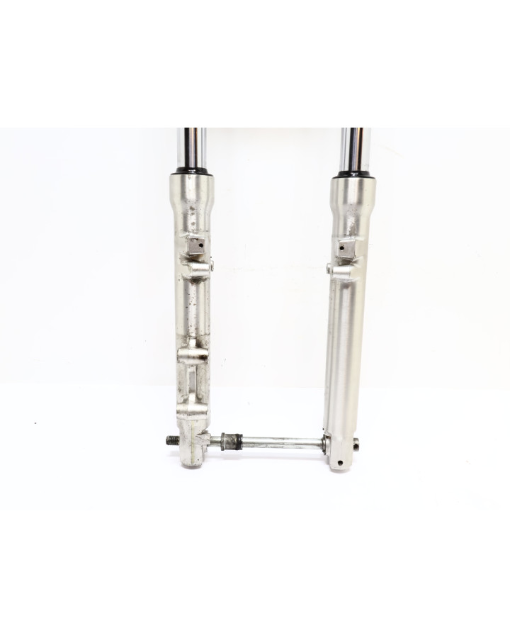 Kawasaki EN 500 Vulcan, framgaffel