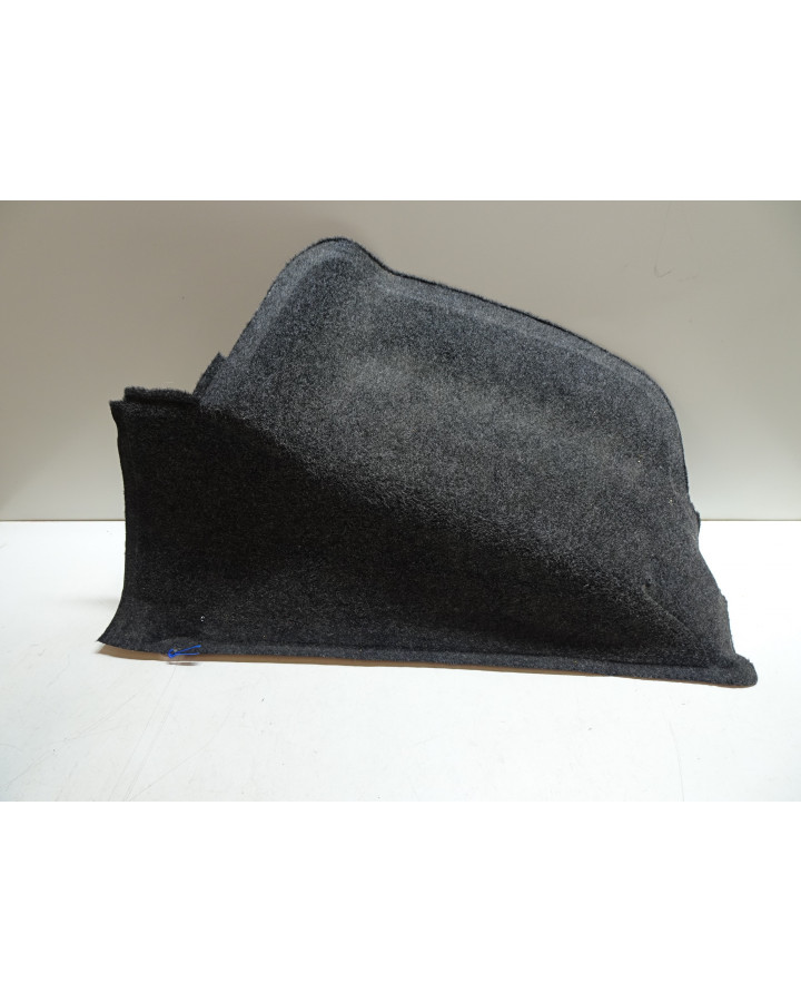 Aixam S9 City, bagagerumklädsel vänster